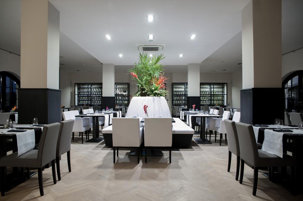 Hotel Palac Jugowice Валбжих Екстериор снимка